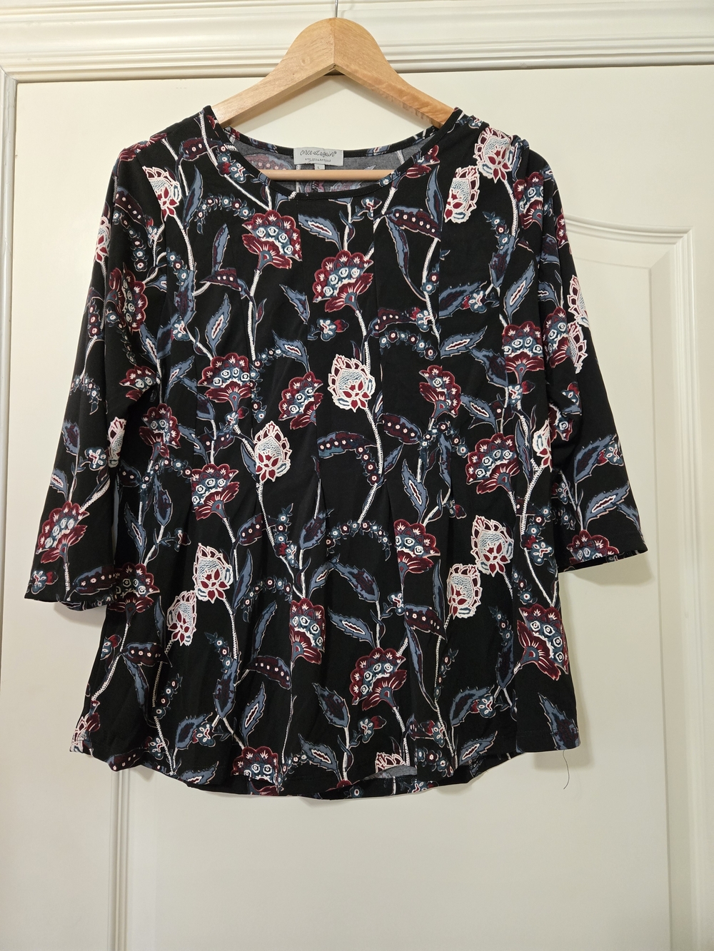 NY Collection Dark Navy Floral Three-Quarter Sleeve Blouse